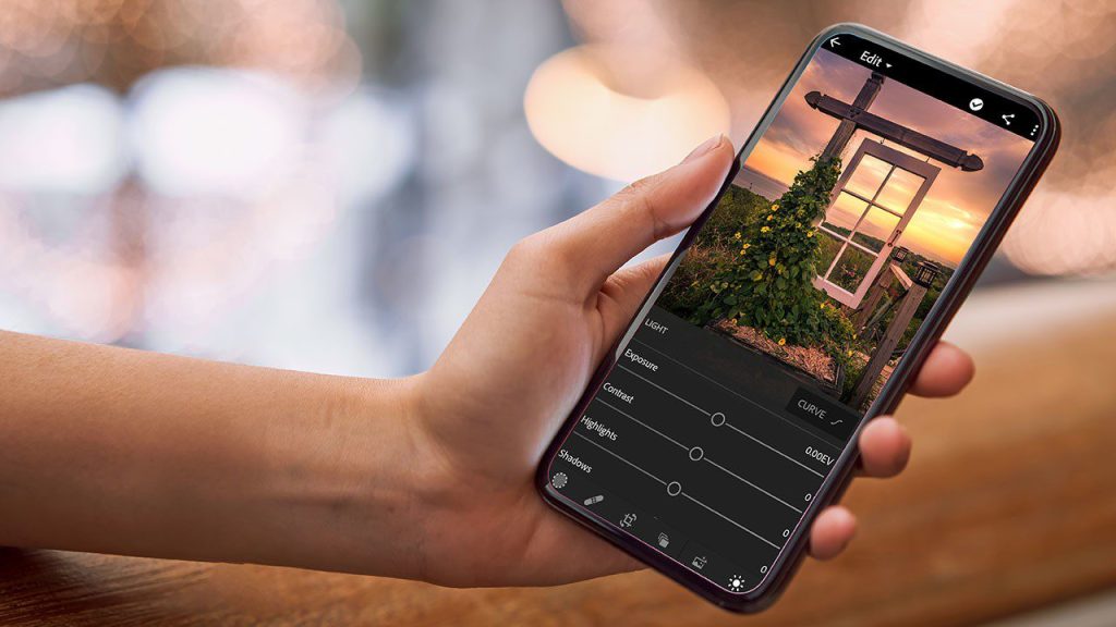 Lightroom mobile hidden features 